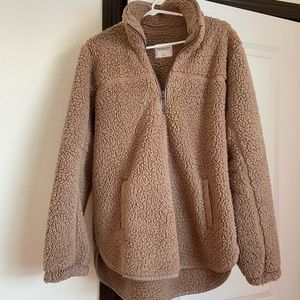 Abercrombie & Fitch Sherpa Half-Zip Elevated Trim